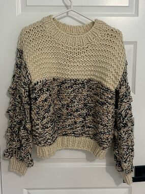 242 - Sage Two-Tone Cream and Black Marled Chunky Knit Sweater